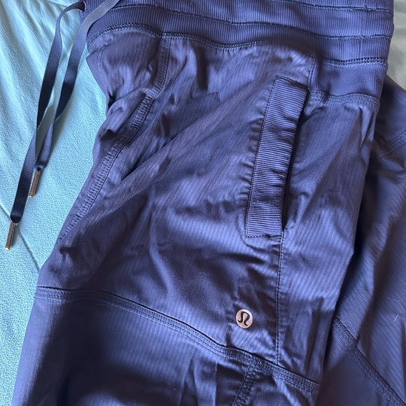 lululemon athletica Purple Straight Leg Pants - Picture 1 of 3